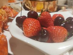-雍容荟帝王蟹活龙虾展台自助(IFS黑金店)
