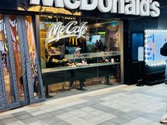 -麦当劳(中山公园龙之梦店)