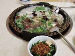 -尚品牛味汤锅火锅(康定总店)
