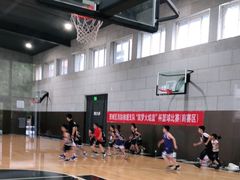 -梦想之巅·青少年篮球·羽毛球·培训中心(西站店)