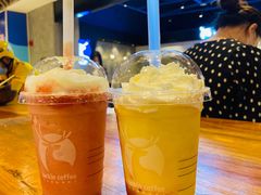 夏日桃桃冰-瑞幸咖啡(深圳来福士广场店)