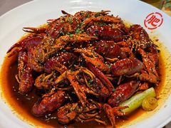 -肥肥虾庄·金牌油焖大虾(汉街SKP店)