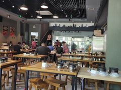 大堂-范贤光鸡公煲(平乐园总店)
