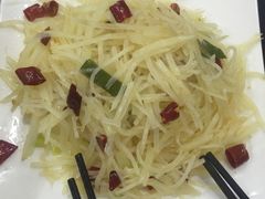 -芳芳餐厅(白沙路店)