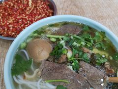 -全家福米线