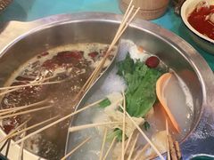 -蜀巷弯弯串串香(长春总店)