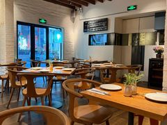 -La Strada(安福路店)