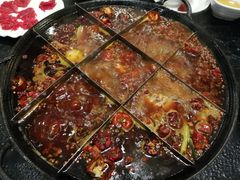 -仁虎老火锅(黄泥磅店)