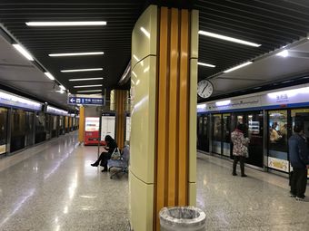 张府园(地铁站)