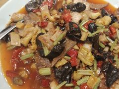 -严记小天府酸菜鱼(西四路店)