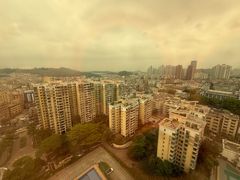 -深圳君逸国际酒店(龙岗横岗塘坑地铁站店)