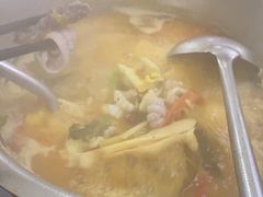 -周良天山牛杂城(天山路总店)