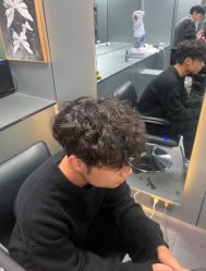 -尤司男士国潮理发馆