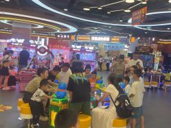 -LuckyStar幸运星家庭娱乐中心(东莞国贸店)
