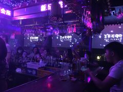 -五月花酒吧(民德路店)