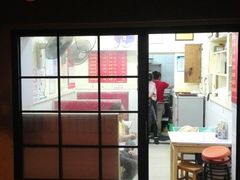 门面-小桃园餐厅