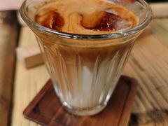 -Metal hands·铁手咖啡