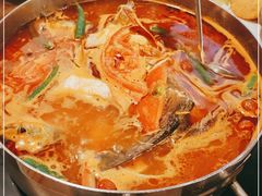 -苗家大院酸汤鱼(贵阳北站店)