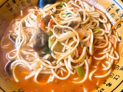-伊清斋牛肉面(华佗路店)