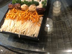-慢丽江·云南野生菌土鸡锅(西山店)