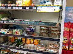 -全家便利店(申江路站店)
