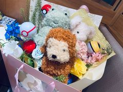 -何兮花店·气球派对鲜花店(马桥银春路万科城店)