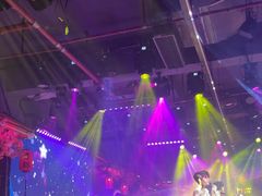 -喜鹊音乐酒馆(西街店)