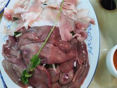 -华哥新鲜猪精品美食