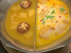 -湊湊火锅·茶憩(打浦桥日月光店)