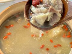 -春树下·树屋花房西餐厅(罍街AS1980店)