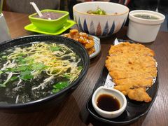 -玖鲜小笼(中山广场店)