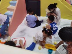 -动力星球家庭亲子游乐中心