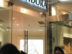 -Pandora潘多拉珠宝(虹口龙之梦店)