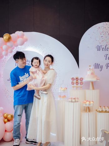 布置1000+     甜品800   超高性价比