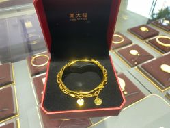 点击看大图 -周大福CHOW TAI FOOK(南翔老街店)