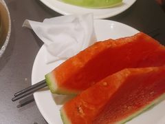 -钱小奴海鲜自助黑金店(杭州滨江龙湖店)