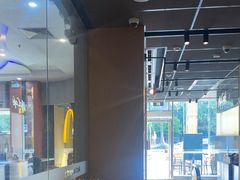 -麦当劳(中二横路店)