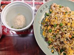 -扬二春炒饭(国庆路总店)