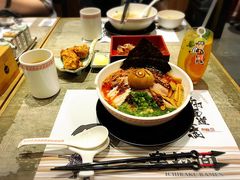火遁爆辛拉面-火影忍者一乐拉面(环球港店)