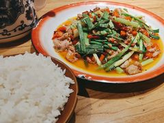 -先启半步颠小酒馆(嘉定万达店)