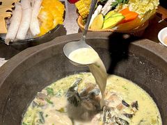 -鲜潭蒸汽石锅鱼(五道口购物中心店)