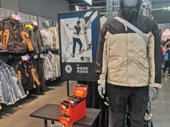 -迪卡侬(越秀公园店)