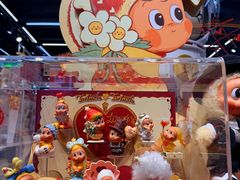 -泡泡玛特POPMART(侨福芳草地店)