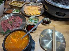 -青瓦餐厅·生鱼片·韩园烤肉(西塔店)