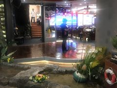 -小天鹅火锅·一线江景洪鼎旗舰店(洪崖洞店)