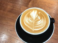 Latte-black rainbow coffee