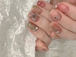 -LILY NAILS美甲美睫