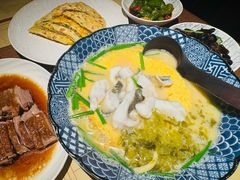 -荣家黄鱼面(前滩太古里店)