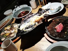 -蜜桃餐厅·伴山(湖滨商业街店)