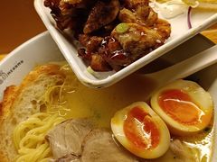 -银泰百货(厦门国贸中心店)